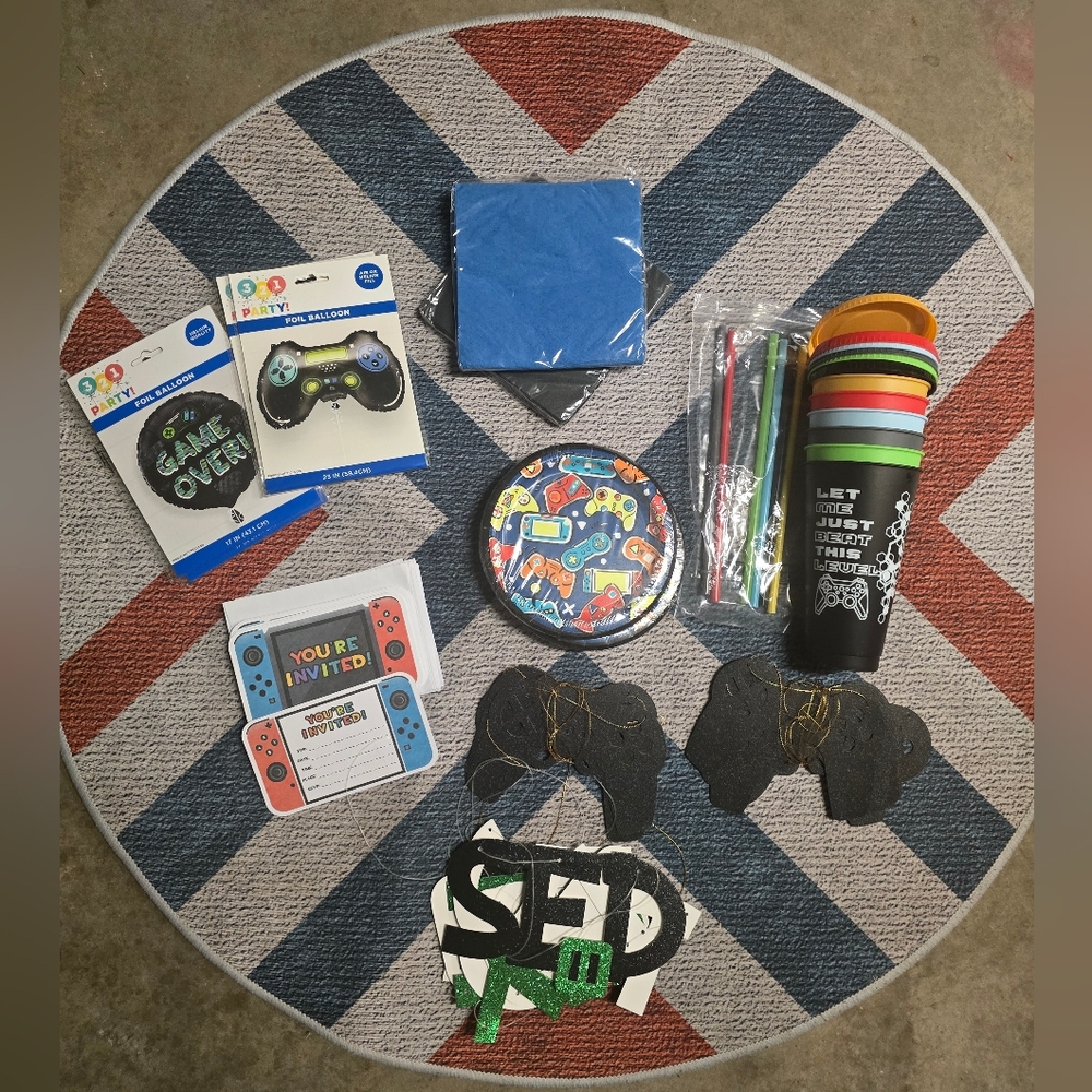 Video Game Party Supplies Set